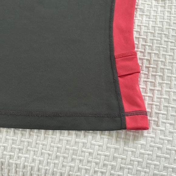 Lululemon yoga shirt, size M. - Picture 3 of 6